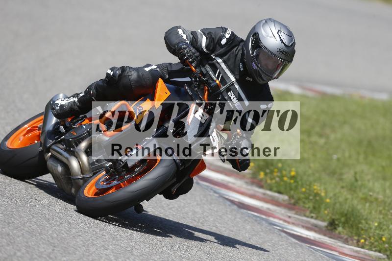 Archiv-2025/26 11.06.2025 Peter Studer have fun ADR/Gruppe blau/85